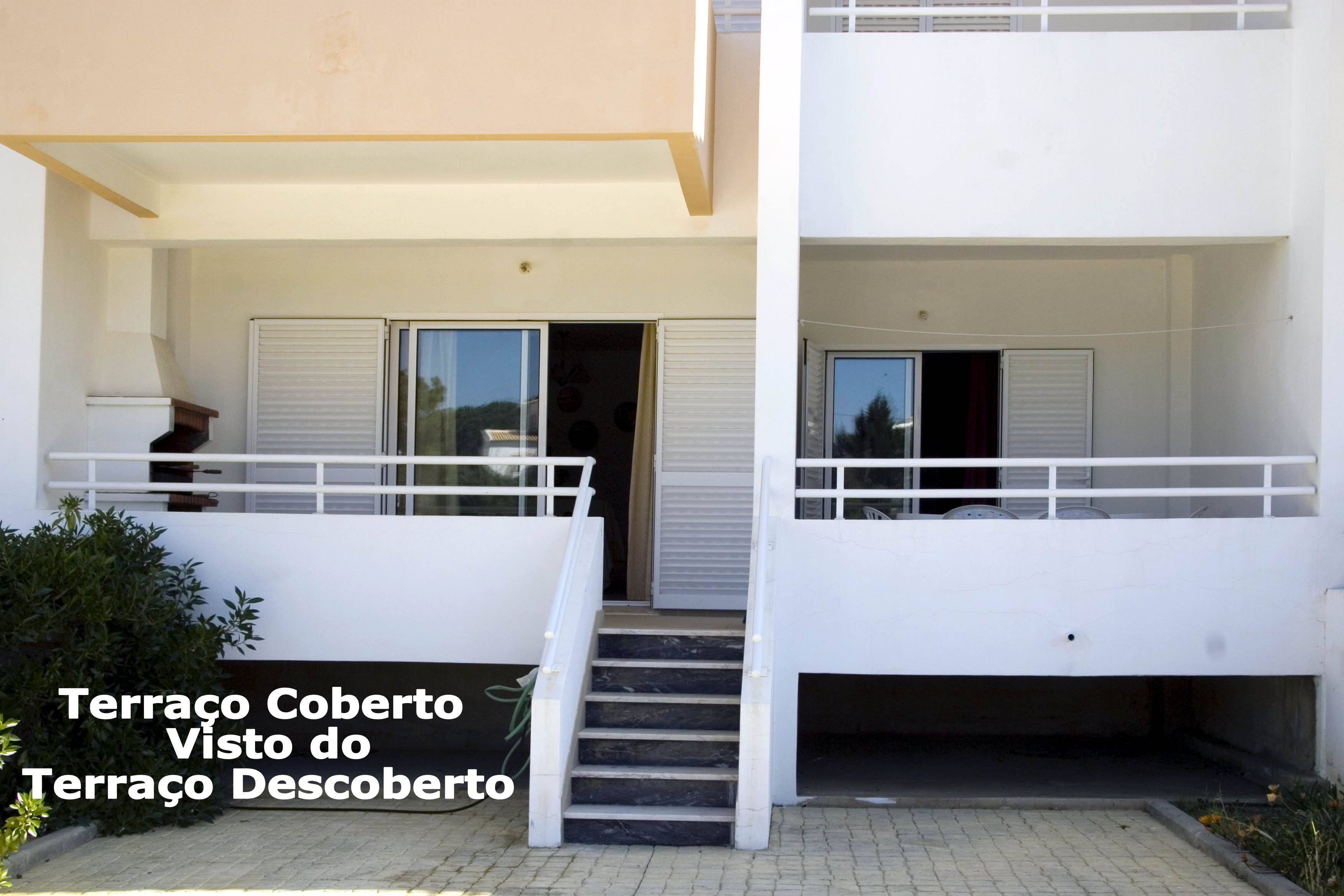 05_A_Ramos_Apartamento_de_Férias_T1_Praia_da_Galé_Albufeira_1977 terraço